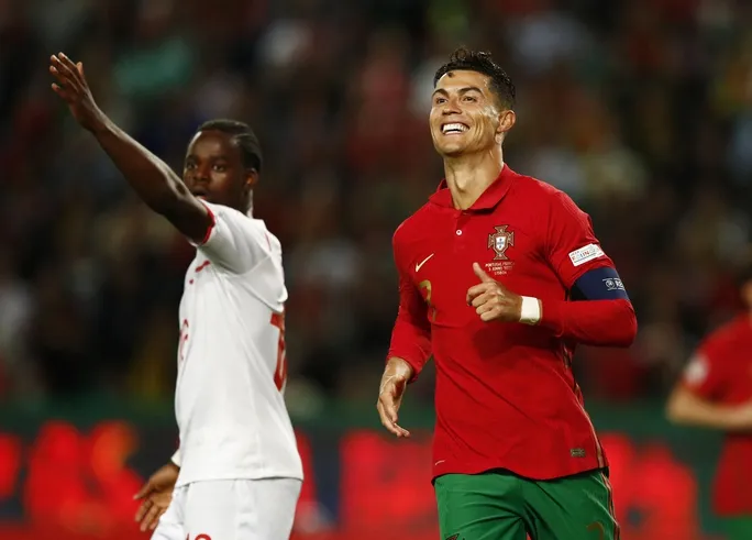 Ronaldo lần thứ 5 dự World Cup, Bồ Đào Nha quyết tâm giành vô địch