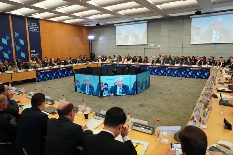 Hoa Kỳ dọa rút khỏi IEA vì bất đồng mục tiêu phát thải ròng bằng “0”