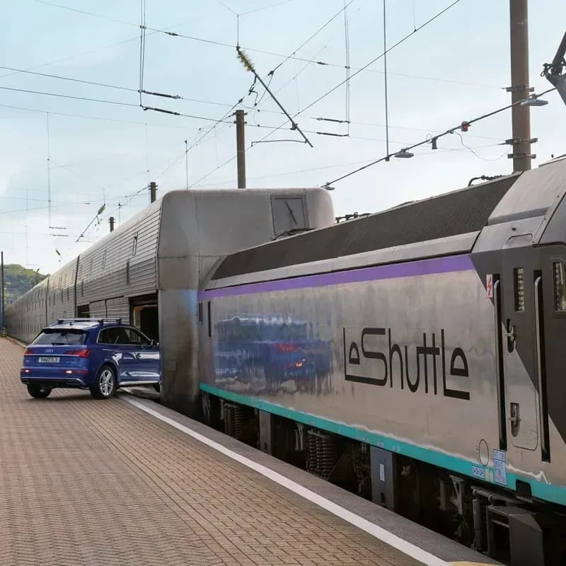 Mất điện làm gián đoạn dịch vụ giao thông giữa Anh - Pháp