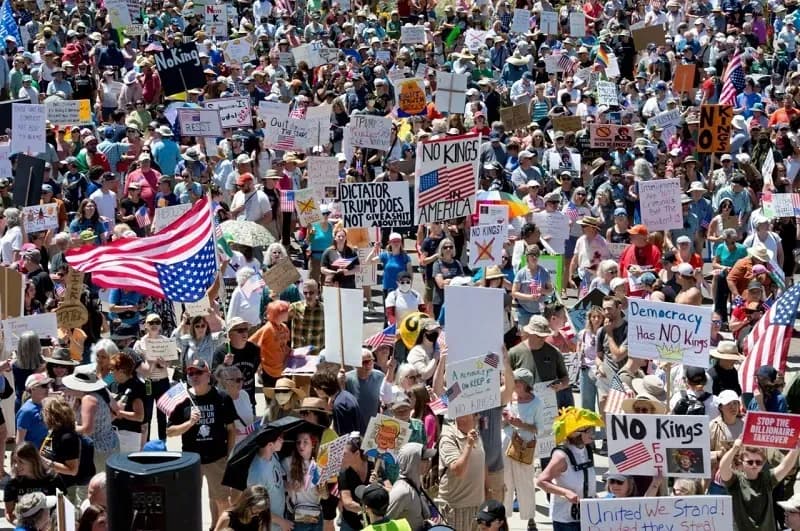 Biểu tình phản đối chính sách của ông Trump lan rộng khắp Hoa Kỳ