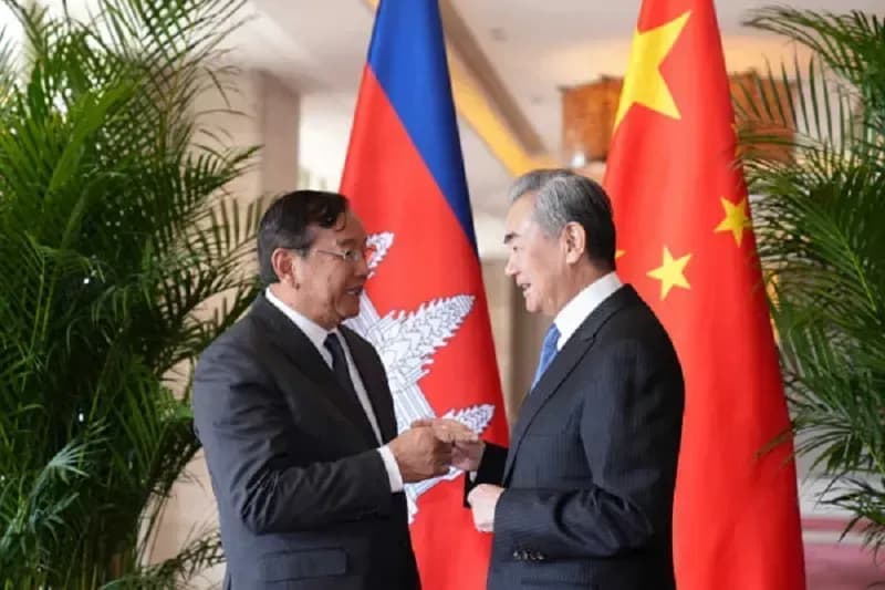 Trung Quốc viện trợ 2,8 triệu USD cho Campuchia sau xung đột Thái Lan