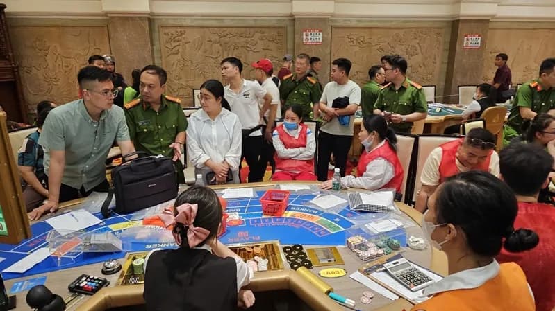 Việt Nam triệt phá sòng bạc “khủng” do người Trung Quốc điều hành 