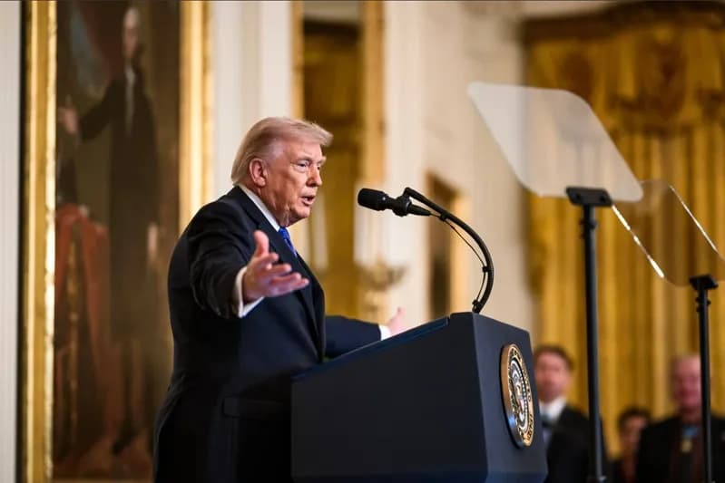 Ông Trump dọa cấm vận, cắt đứt thương mại với Tây Ban Nha 