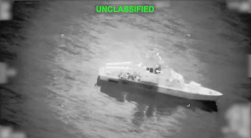 Quân đội Hoa Kỳ đánh chìm 16 tàu rải thuỷ lôi Iran gần eo biển Hormuz 