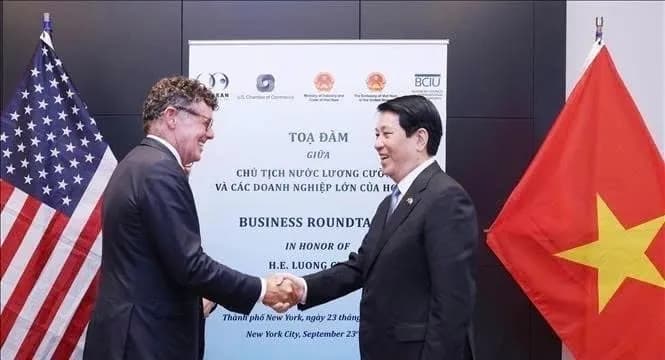 Chủ tịch nước Việt Nam đối thoại với các doanh nghiệp Hoa Kỳ