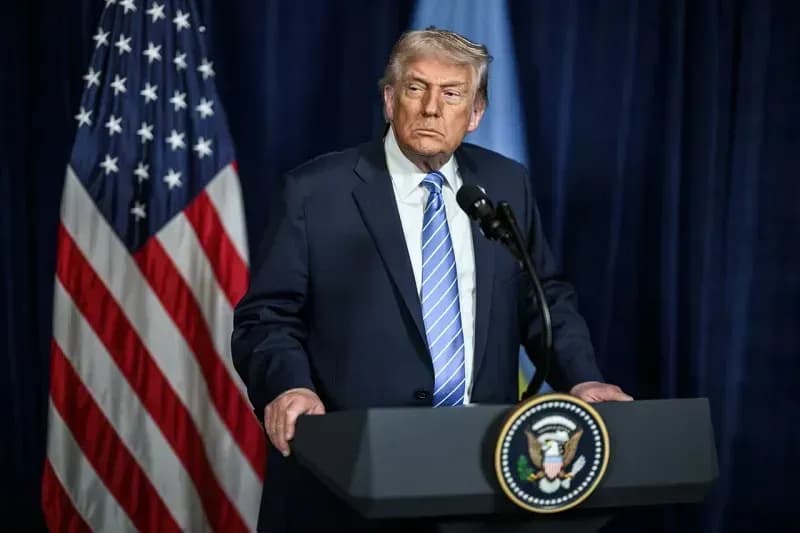 Động thái phủ quyết hai dự luật của ông Trump gây phẫn nộ