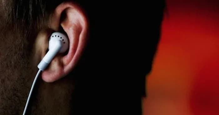 Hơn 1 tỷ người trẻ đang đối mặt nguy cơ mất thính lực vĩnh viễn