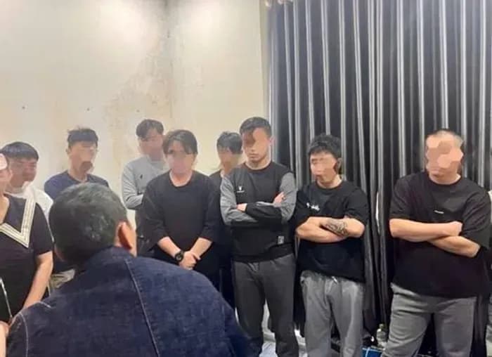 Việt Nam: Phát hiện 13 công dân Trung Quốc nhập cảnh trái phép