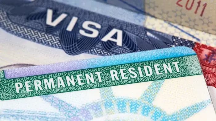 USCIS nâng độ khó bài thi quốc tịch, ứng viên cần học 128 câu hỏi